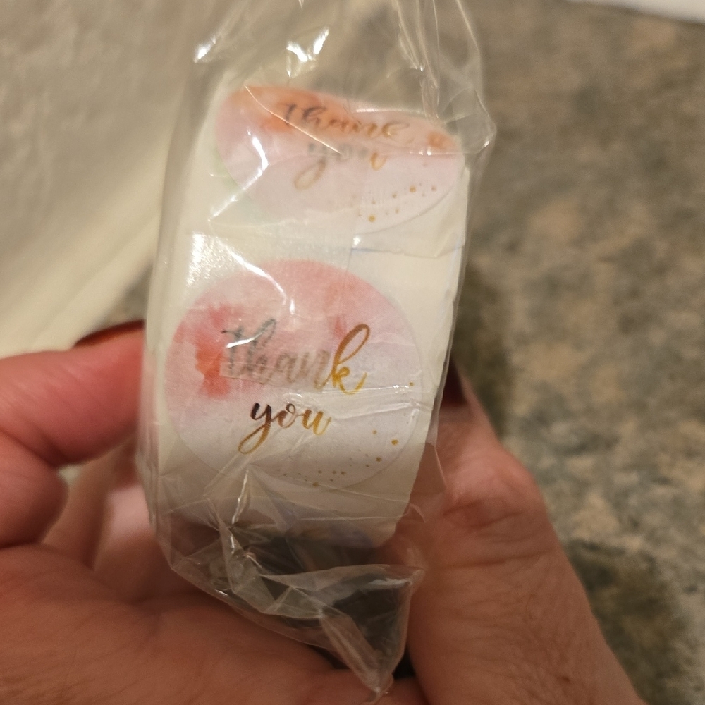 Thank You Stickers Roll - Pink and Gold 500 Roll 1 Inch New - Picture 3 of 4